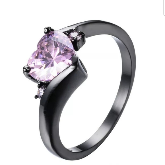 Heart shape BLACK GOLD Plated various CZ rings - Picture 3 of 7